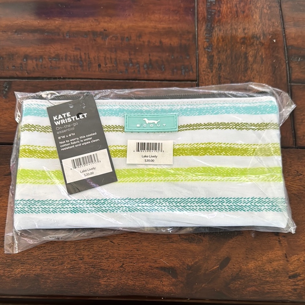 Scout Green and Blue Bath Accessories